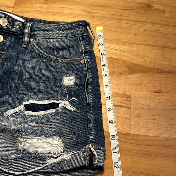 KanCan Button up cutoff distressed jeans shorts - size 7 / 27 - Picture 8 of 11